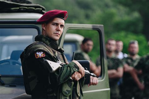 ) Radio-televizija Srbije (RTS) i Ministarstvo odbrane najavili su snimanje filma iz tri dela o borbama na <b>Košarama</b> (karaula na obroncima. . Kosare ceo film 2023